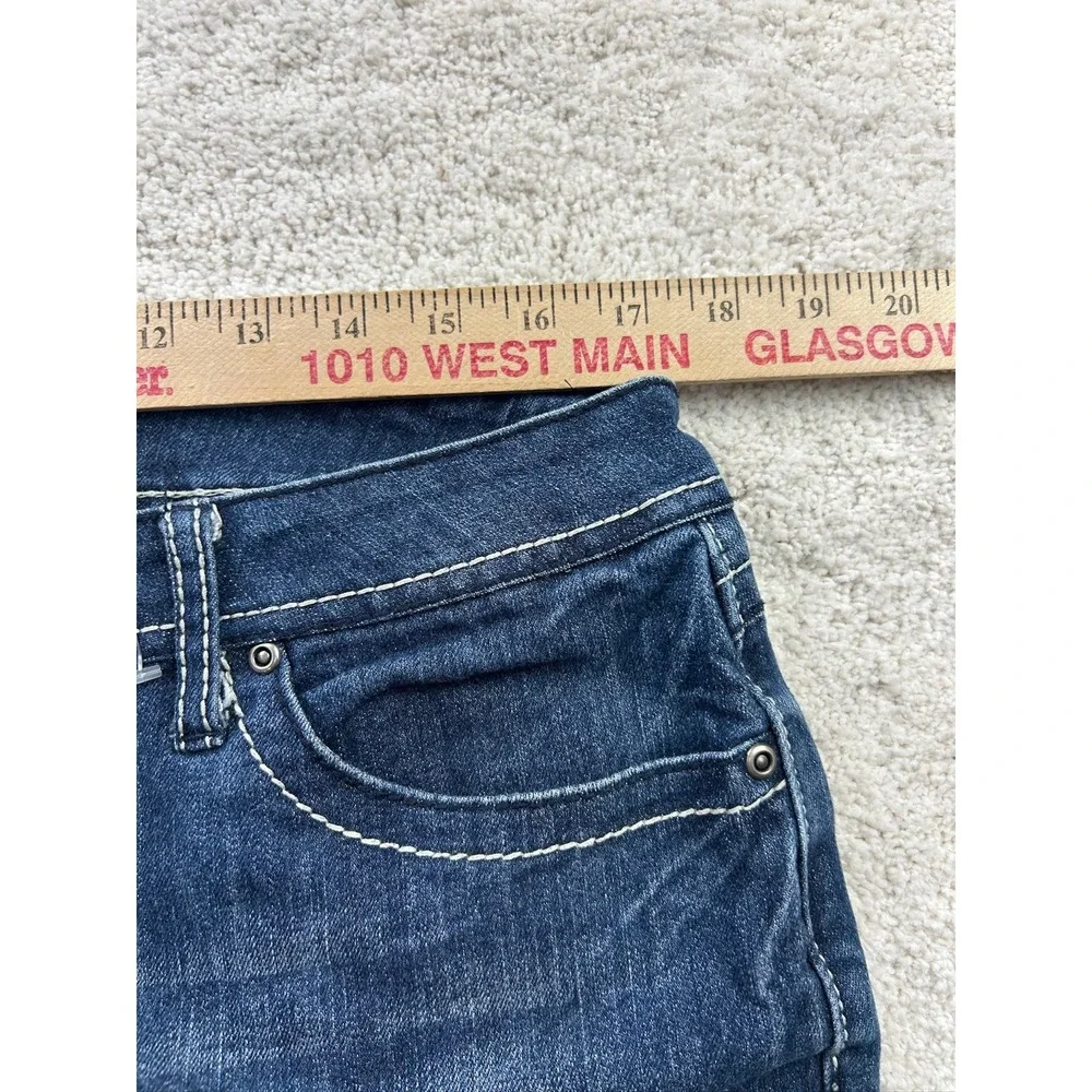 Earl Jeans experience casual